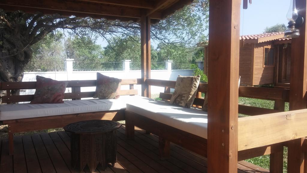 Liberta Guesthouse Сеферихисар Номер фото
