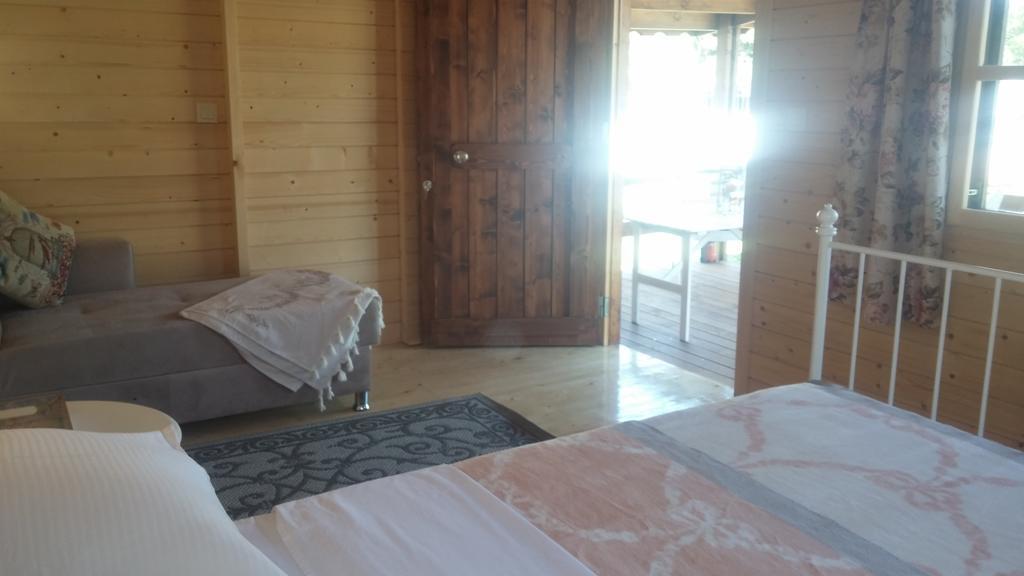 Liberta Guesthouse Сеферихисар Номер фото